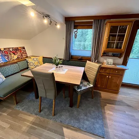 Maximilian Apartamento *