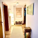 Maximilian Apartment